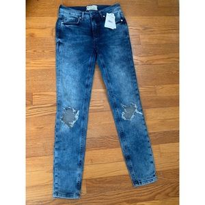 Free People Busted Knee Skinny Ankle Jeans